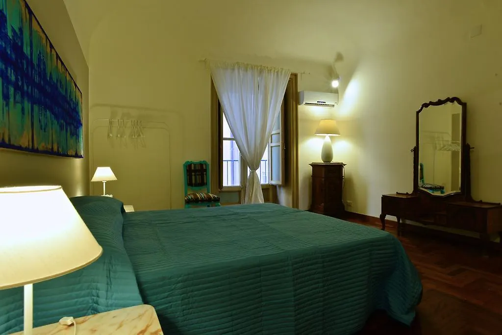 La Locanda Dei Corrieri Palermo Tatil Evi